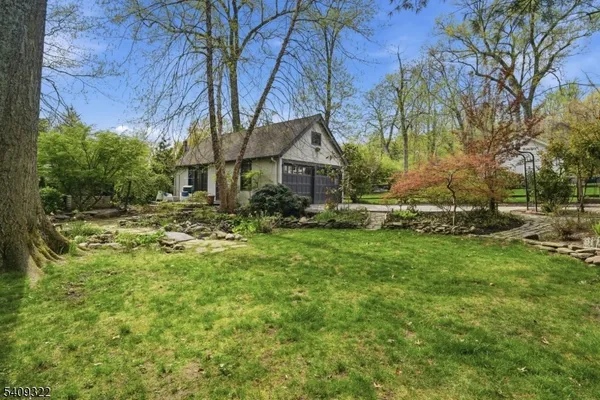 $1,795,000 | 42 Euclid Avenue, Maplewood, NJ 07040