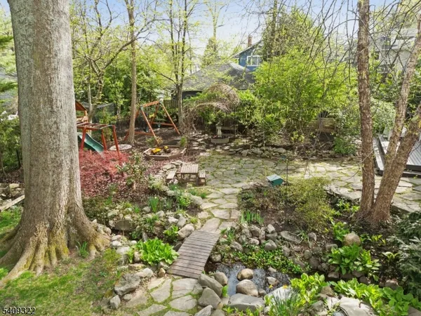$1,795,000 | 42 Euclid Avenue, Maplewood, NJ 07040