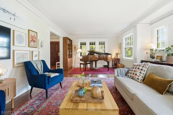 $1,795,000 | 42 Euclid Avenue, Maplewood, NJ 07040