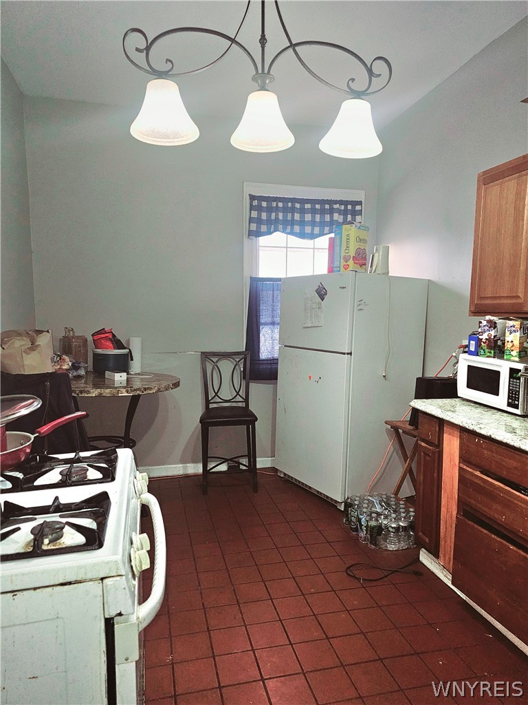 371 Riverside Avenue Buffalo, NY 14207 - Photo 36 of 41
