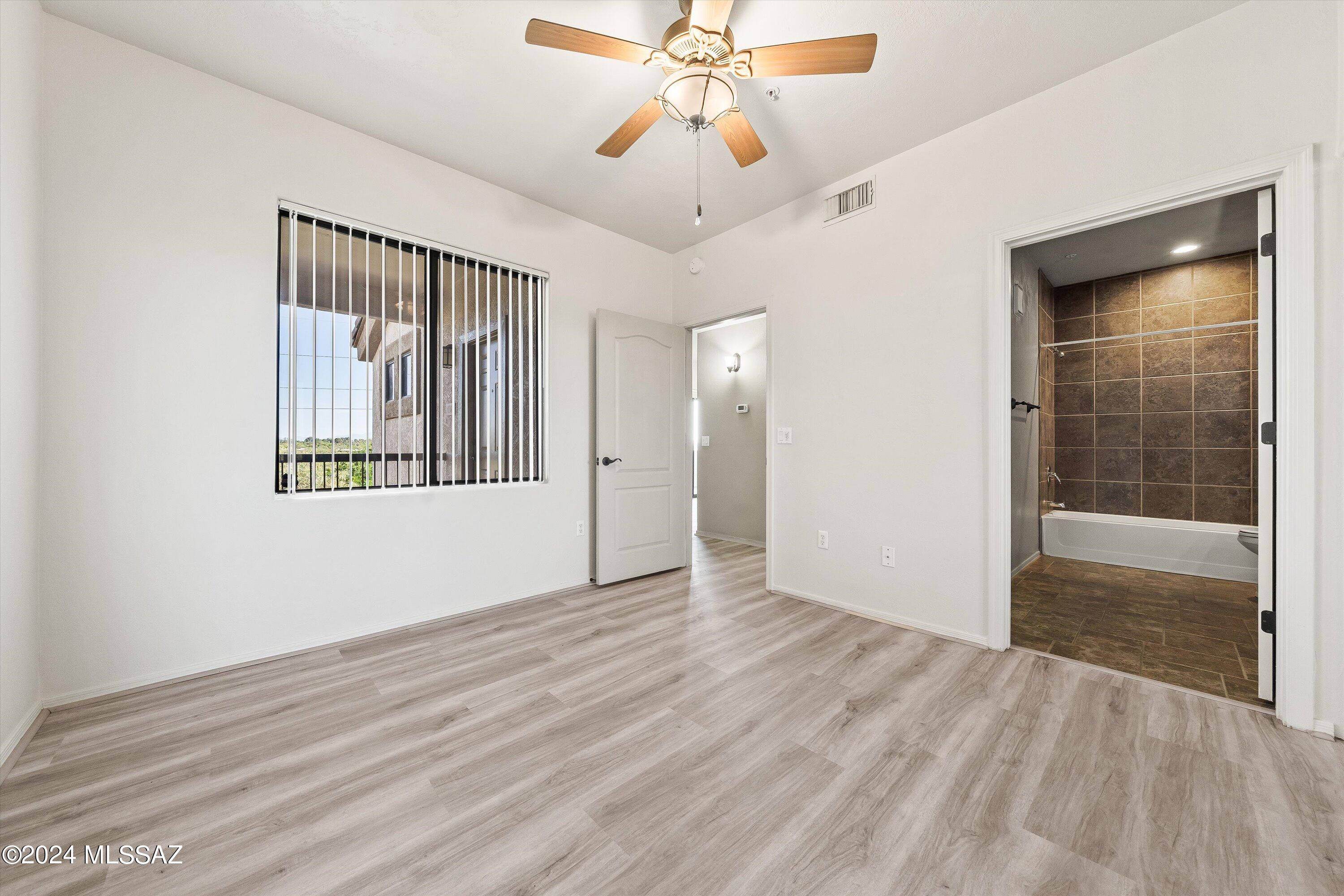 2550 East River Road, Unit 20302 Tucson, AZ 85718 - Photo 26 of 39