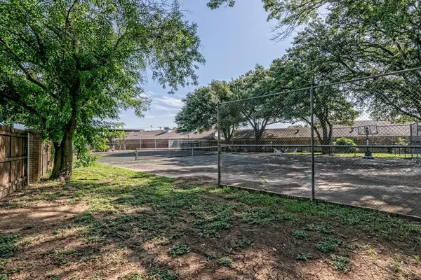 $179,900 | 4924 Cobbs Drive, Unit 2B, Waco, TX 76710