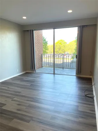 $179,900 | 4924 Cobbs Drive, Unit 2B, Waco, TX 76710