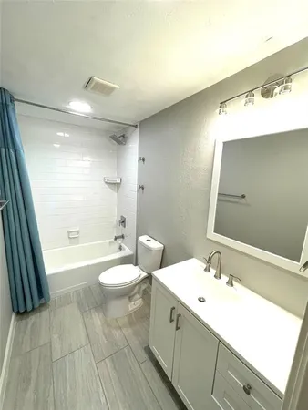 $179,900 | 4924 Cobbs Drive, Unit 2B, Waco, TX 76710