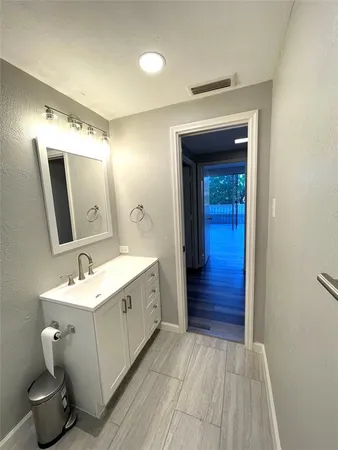 $179,900 | 4924 Cobbs Drive, Unit 2B, Waco, TX 76710