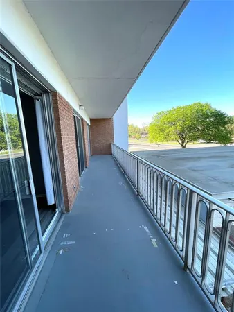 $179,900 | 4924 Cobbs Drive, Unit 2B, Waco, TX 76710