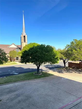 $179,900 | 4924 Cobbs Drive, Unit 2B, Waco, TX 76710