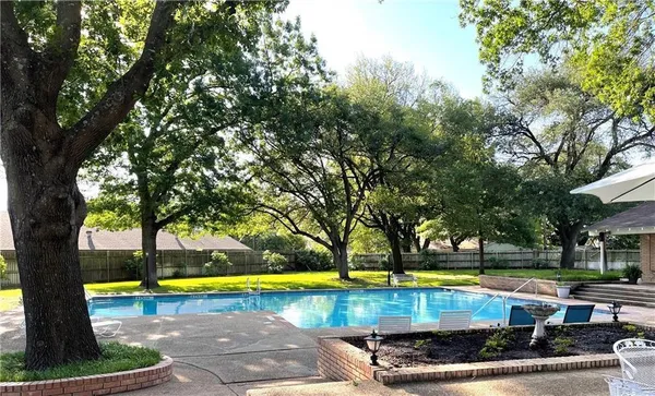 $179,900 | 4924 Cobbs Drive, Unit 2B, Waco, TX 76710