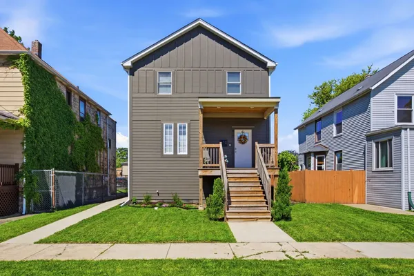 $465,000 | 612 South 13th Avenue, Maywood, IL 60153