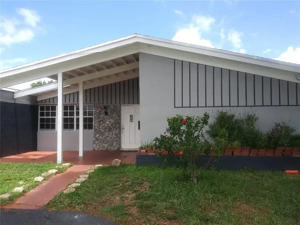 $1,550 | 6765 Rose Drive, Miramar, FL 33023