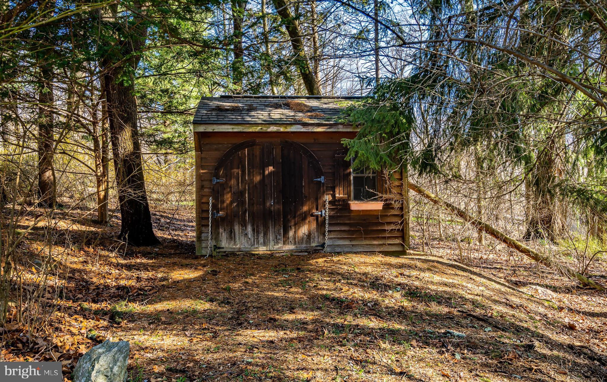 802 Angora Road Reading, PA 19606 - Photo 34 of 47
