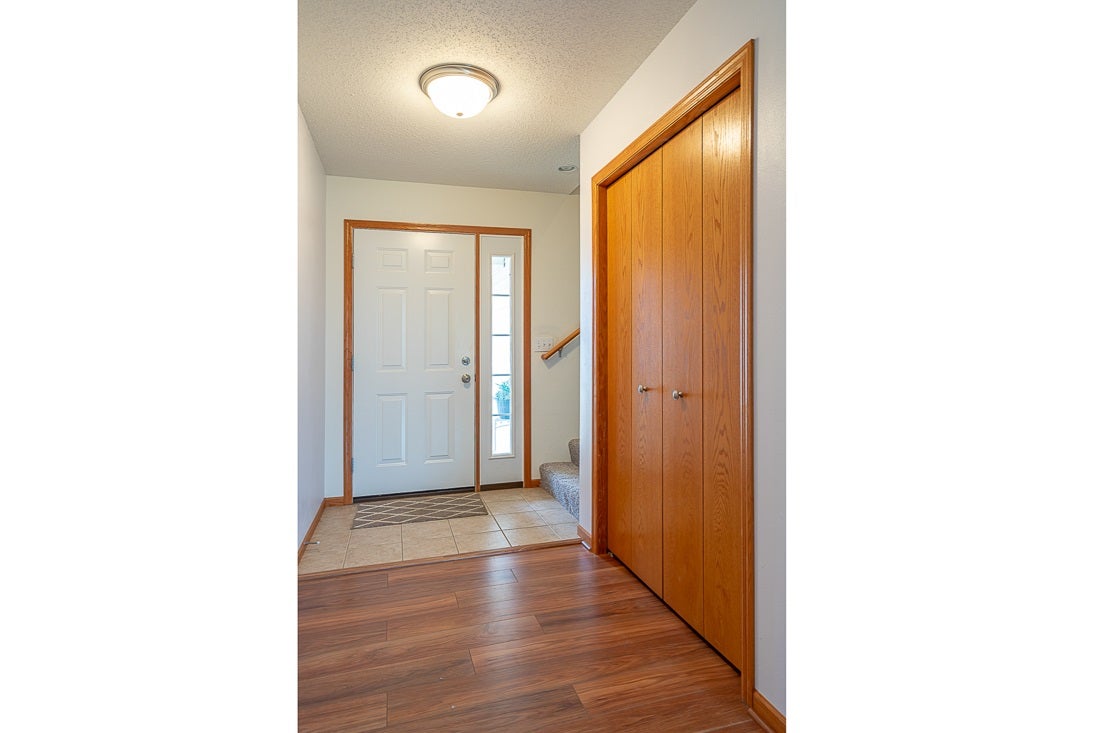3727 Stoney Point Road Southwest Cedar Rapids, IA 52404 - Photo 8 of 25 Gallery Image 8