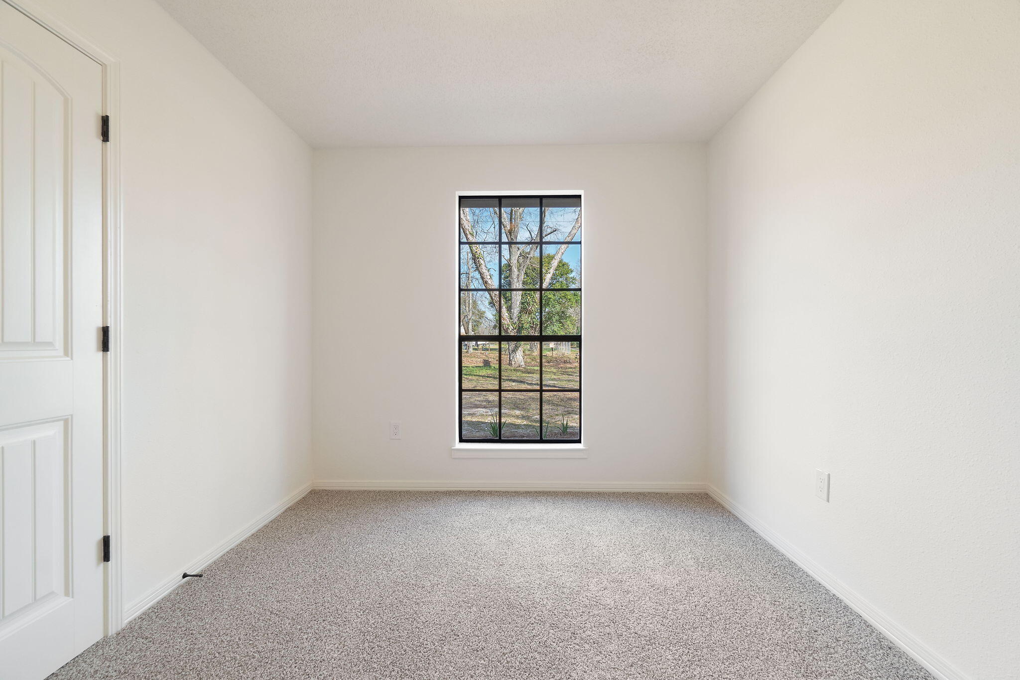 6118 Buckward Road Baker, FL 32531 - Photo 19 of 39 an empty room with windows