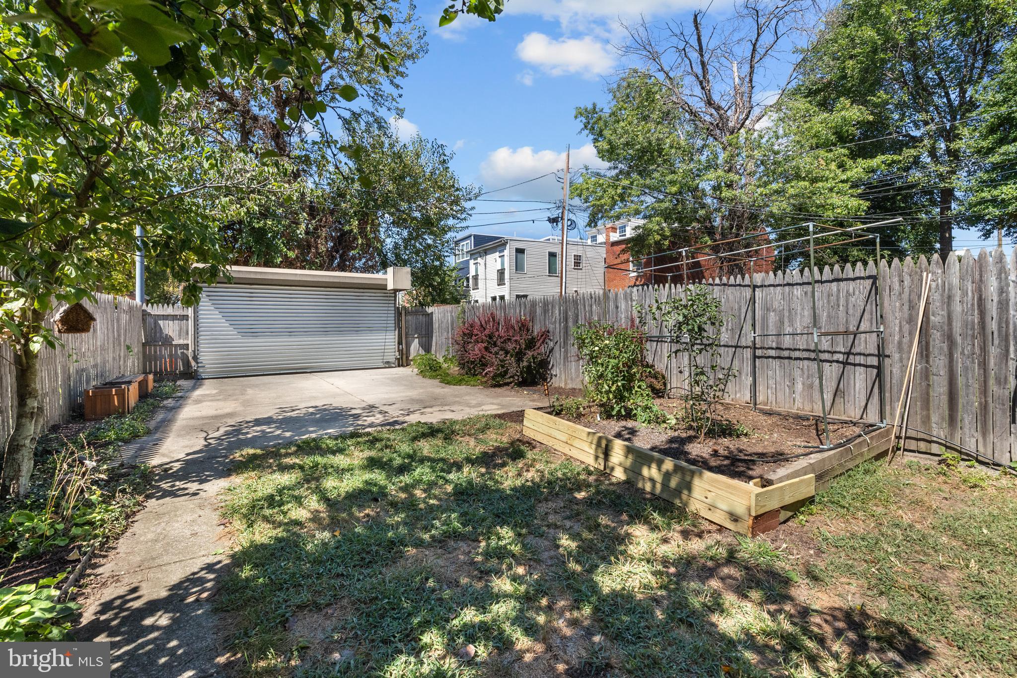 3916 5th Street Northwest Washington, DC 20011 - Photo 41 of 51 a view of a backyard