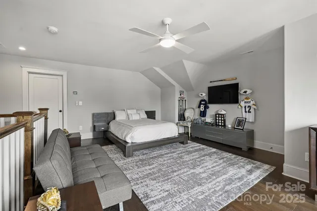 $995,000 | 622 Mattie Rose Lane, Charlotte, NC 28204