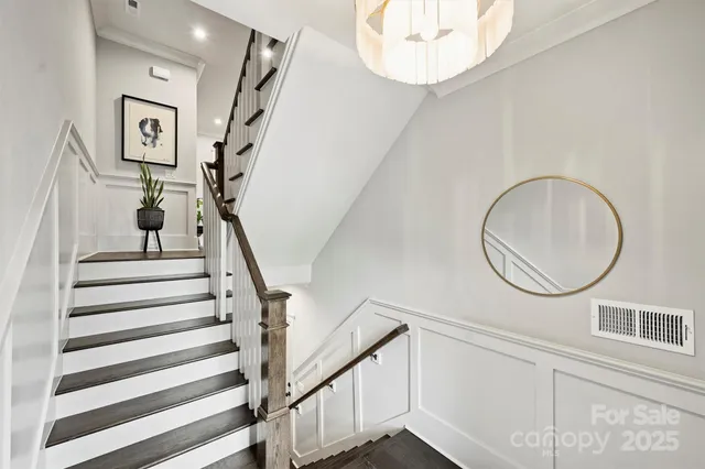 $995,000 | 622 Mattie Rose Lane, Charlotte, NC 28204