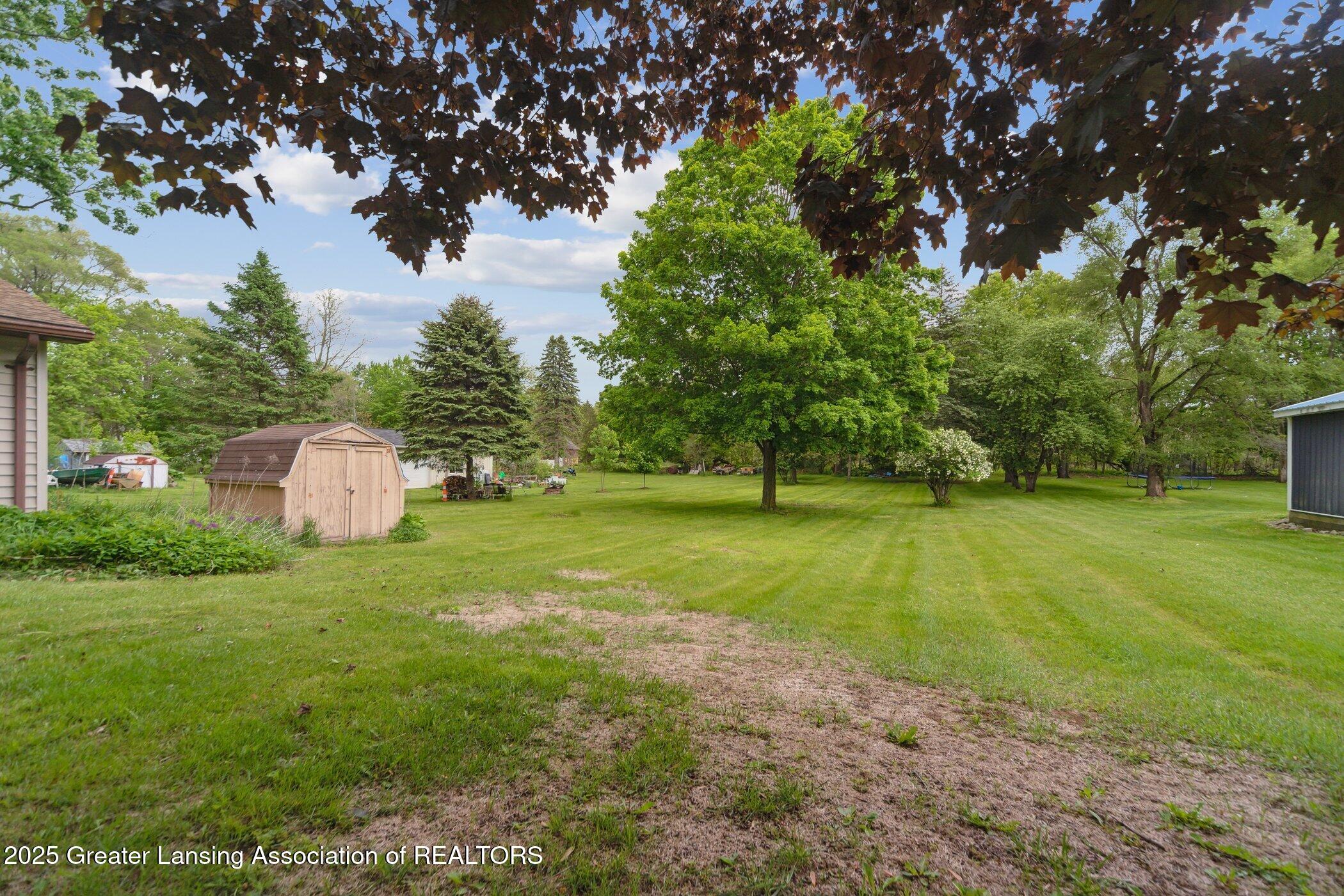 445 Oak Street Maple Rapids, MI 48853 - Photo 26 of 28 445-Oak-St-Maple-Rapids-MI-48853-WindowS