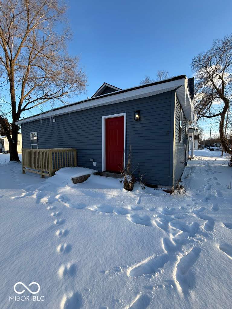 1128 West 1st Street Anderson, IN 46016 - Photo 4 of 17