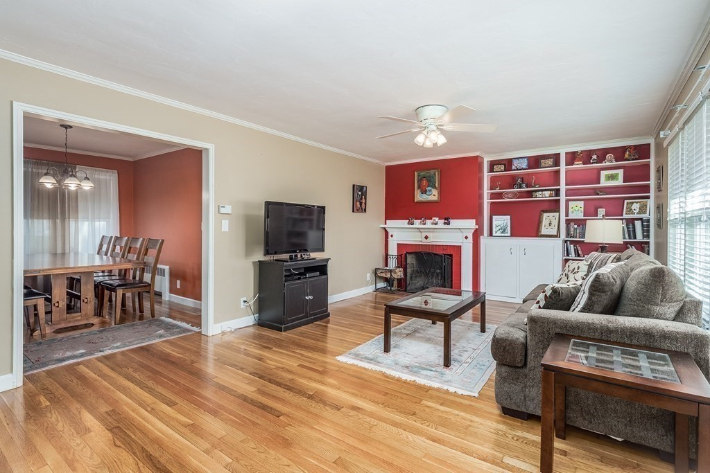 20 Delwood Road Chelmsford, MA 01824 - Photo 11 of 34 Gallery Image 11