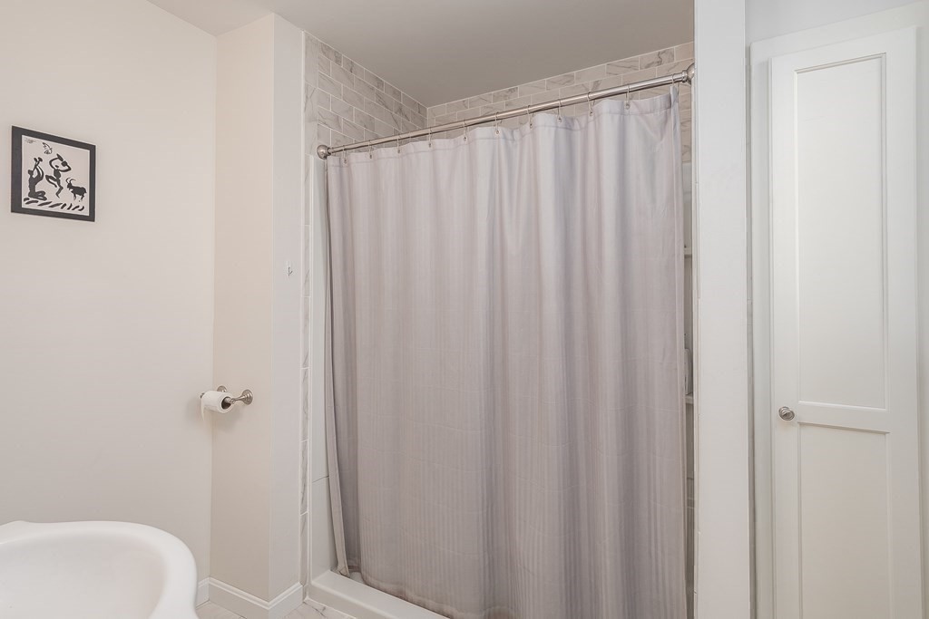 20 Delwood Road Chelmsford, MA 01824 - Photo 24 of 34 Gallery Image 24