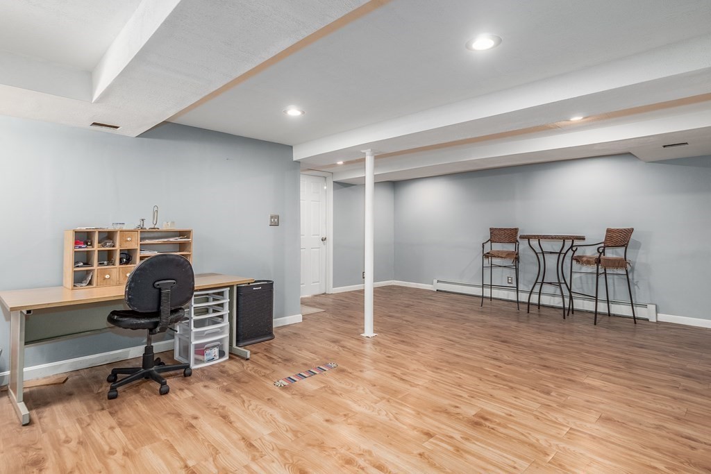 20 Delwood Road Chelmsford, MA 01824 - Photo 34 of 34 Gallery Image 34