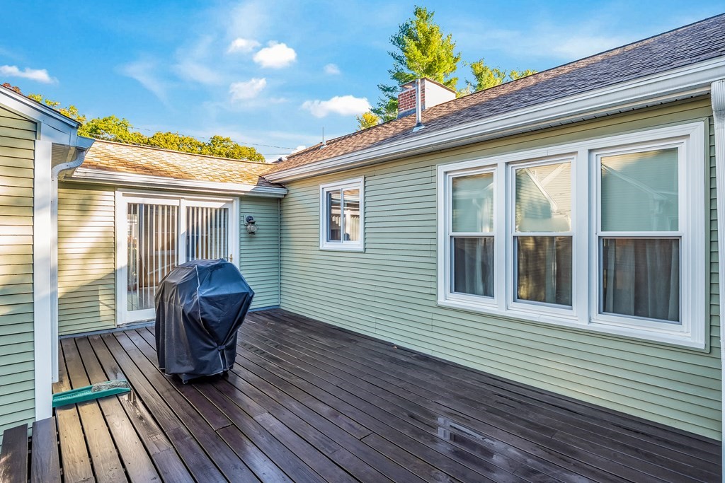 20 Delwood Road Chelmsford, MA 01824 - Photo 6 of 34 Gallery Image 6