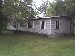 501 Indiana Avenue Rochester, IN 46975 - Photo 1 of 1
