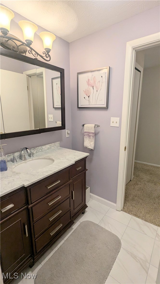 6478 State Road, Unit G8 Cleveland, OH 44134 - Photo 23 of 36 Updated Full Bath with Marble Countertop