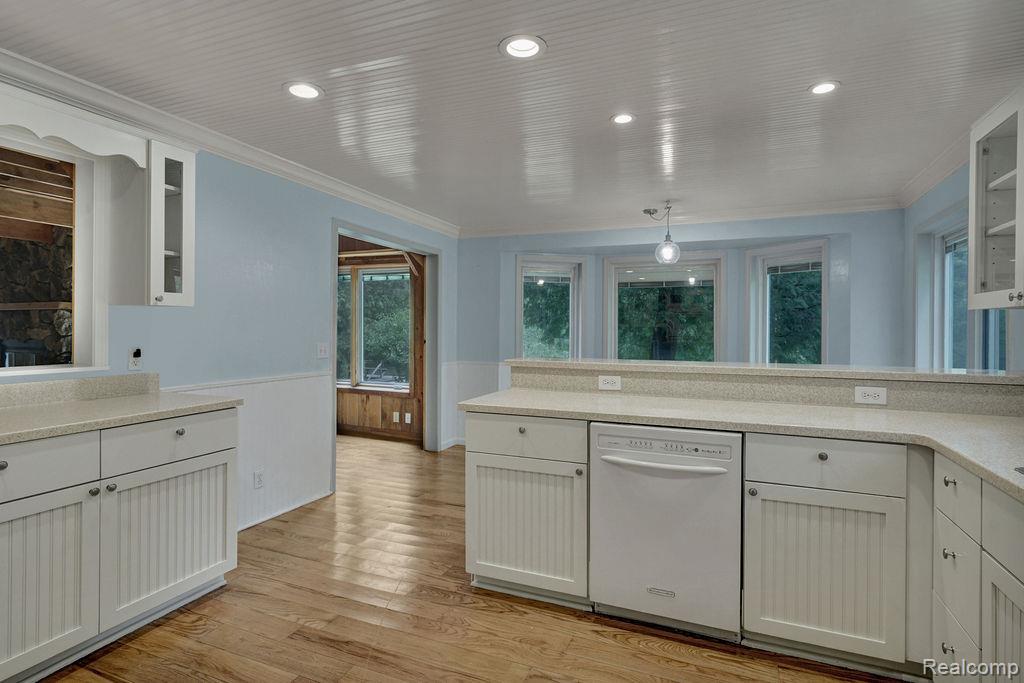 9670 South County Line Road Manistee, MI 49660 - Photo 26 of 93 DSC02178.jpg