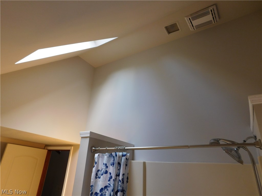 17585 Drake Road Strongsville, OH 44136 - Photo 14 of 24 Skylight.