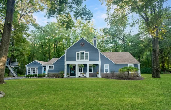 $995,000 | 36 Hayes Lane, Ridgefield, CT 06877