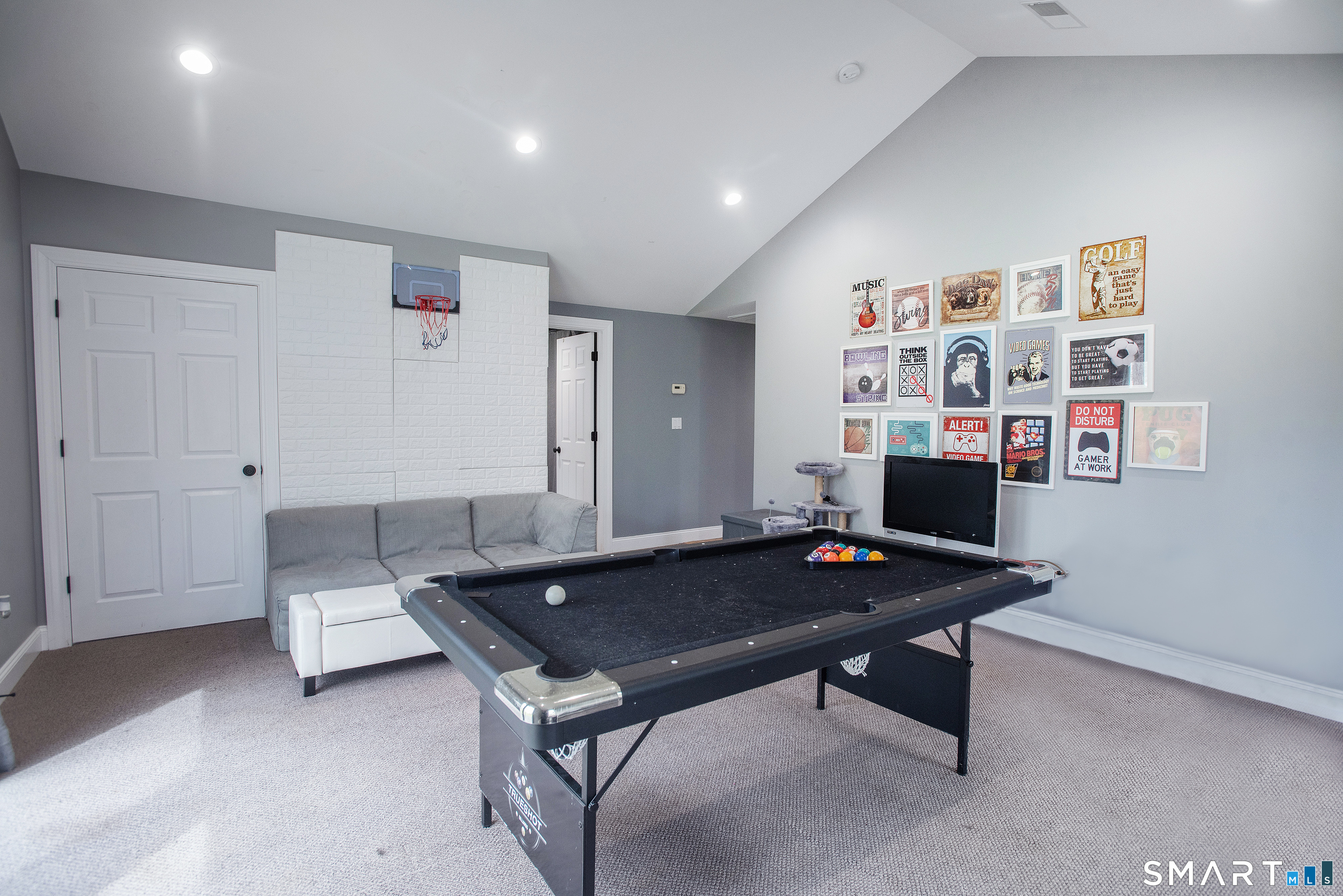 36 Hayes Lane Ridgefield, CT 06877 - Photo 14 of 28