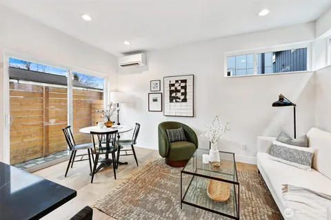 $536,000 | 2006 A 19th Avenue South, Seattle, WA 98144