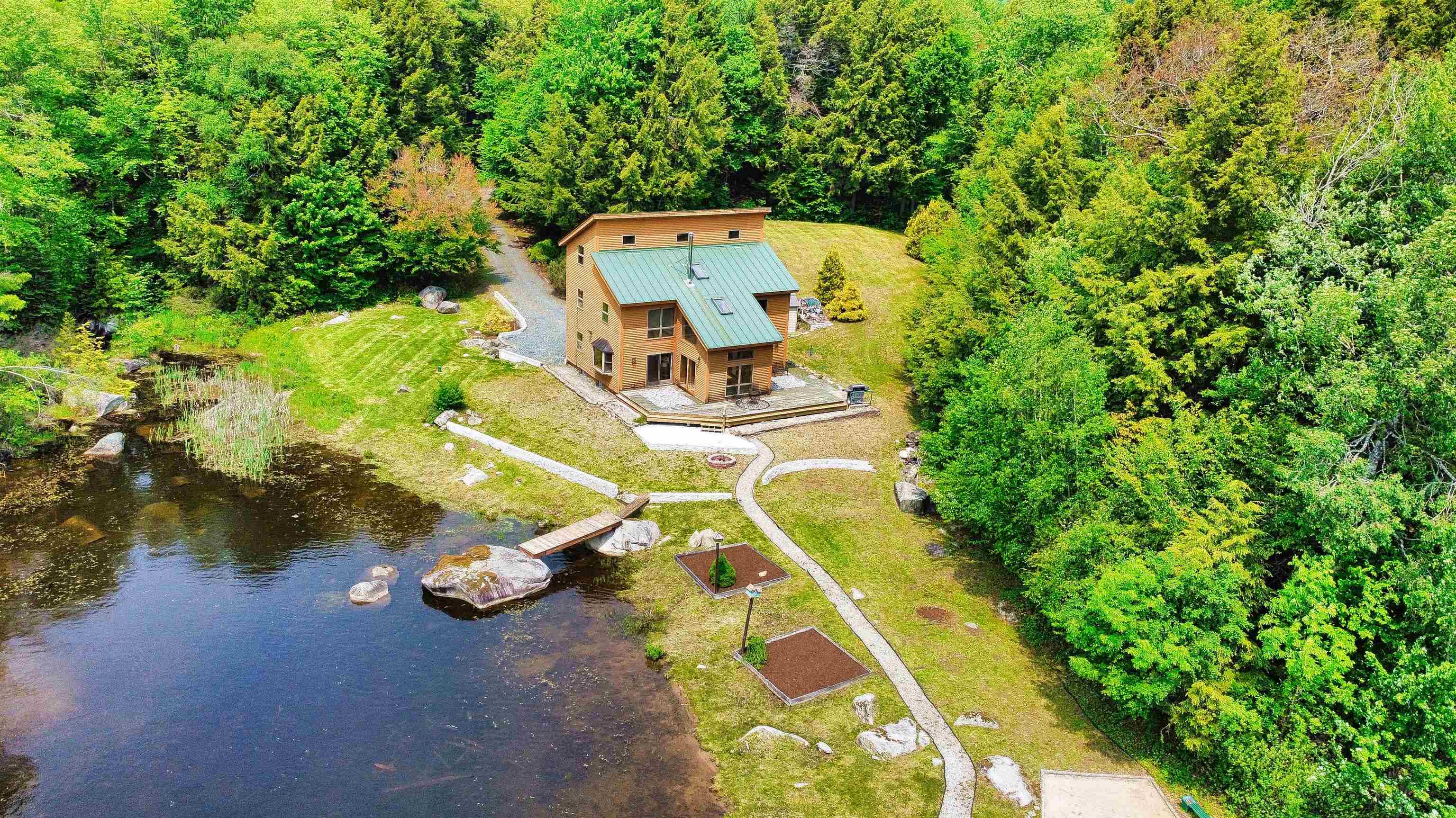 9 Cove Road Canaan, NH 03741 - Photo 5 of 40