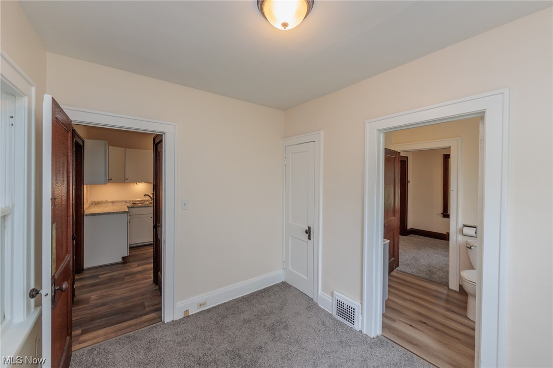 3457 Berea Road Cleveland, OH 44111 - Photo 26 of 35 Gallery Image 26