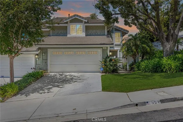 $1,099,999 | 554 South Indian Trail, Anaheim, CA 92807