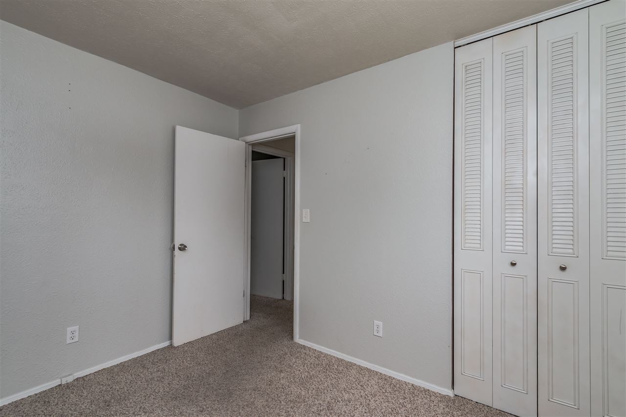 2531 Edison Road South Bend, IN 46615 - Photo 27 of 35 Gallery Image 27