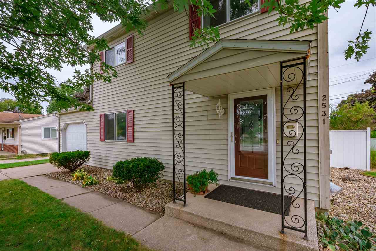 2531 Edison Road South Bend, IN 46615 - Photo 4 of 35 Gallery Image 4
