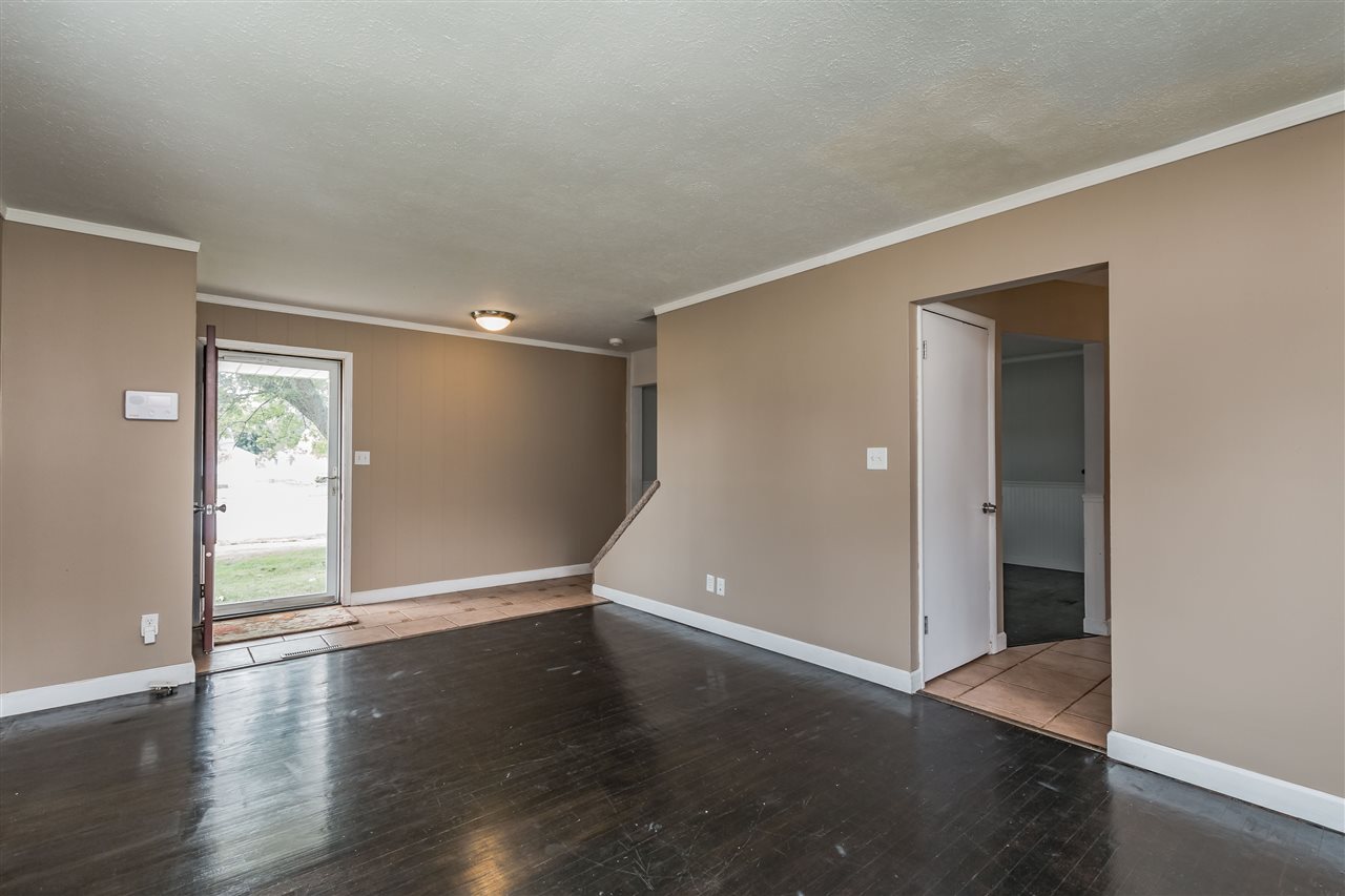 2531 Edison Road South Bend, IN 46615 - Photo 7 of 35 Gallery Image 7