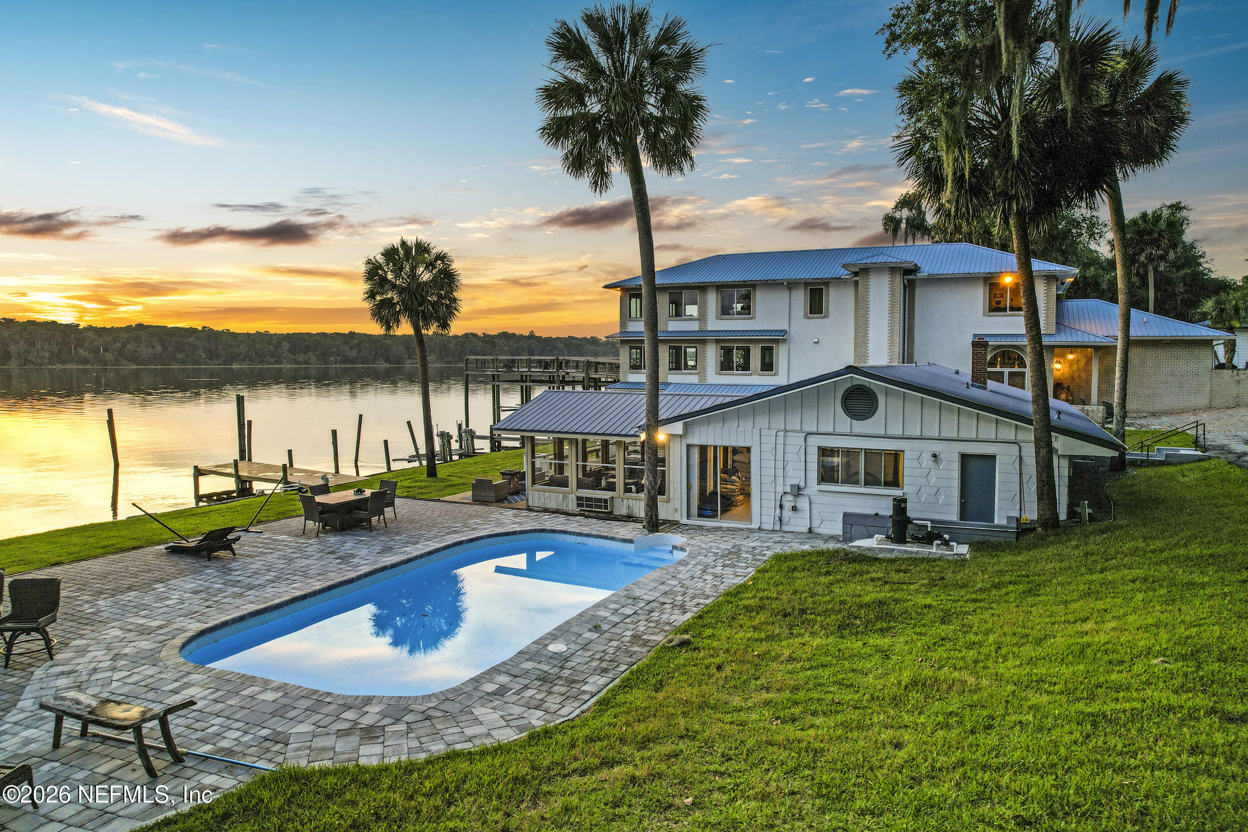 703 Front Street Welaka, FL 32193 - Photo 2 of 70 dji_0524