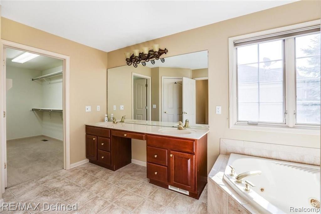 3788 Woodmonte Drive Rochester, MI 48306 - Photo 32 of 50