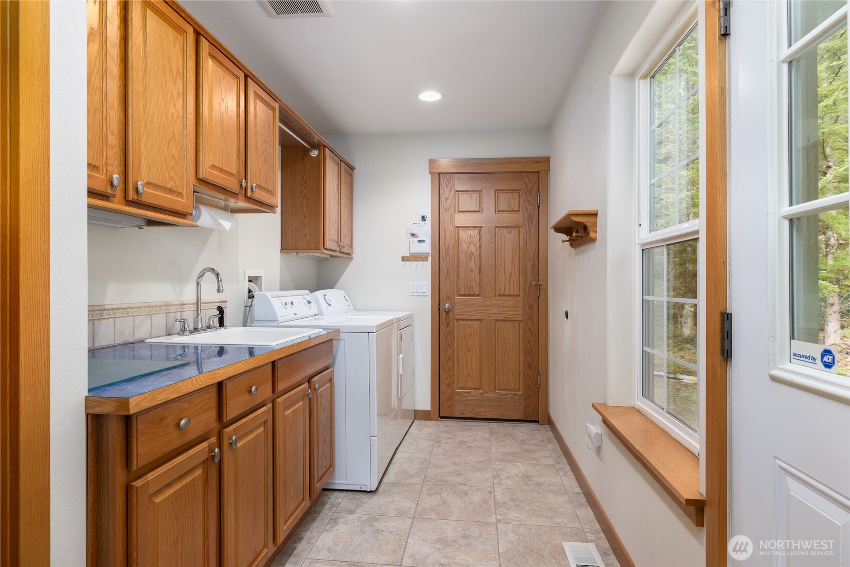 54843 Conrad Road Rockport, WA 98283 - Photo 12 of 40 Gallery Image 12