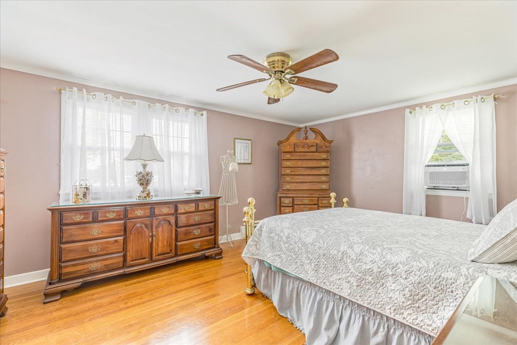 163 Pearse Road Swansea, MA 02777 - Photo 15 of 36 Gallery Image 15
