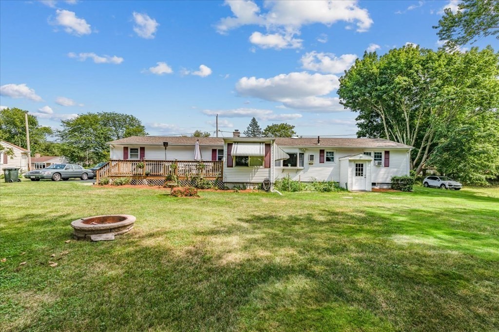 163 Pearse Road Swansea, MA 02777 - Photo 31 of 36 Gallery Image 31