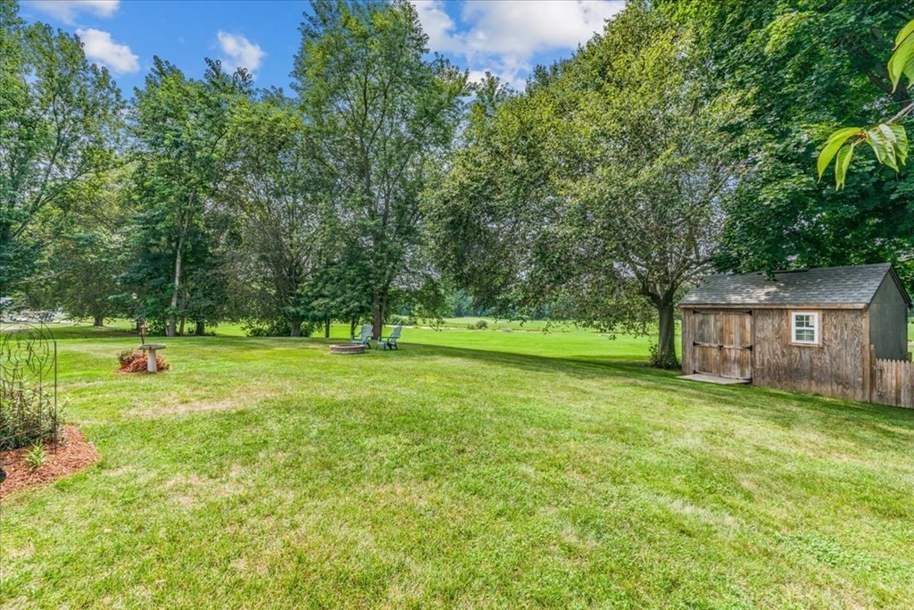 163 Pearse Road Swansea, MA 02777 - Photo 36 of 36 Gallery Image 36
