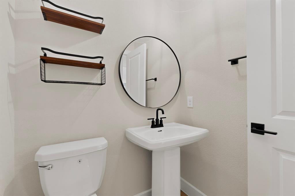 274 Wishing Pond Road Lavon, TX 75166 - Photo 12 of 35 Gallery Image 12