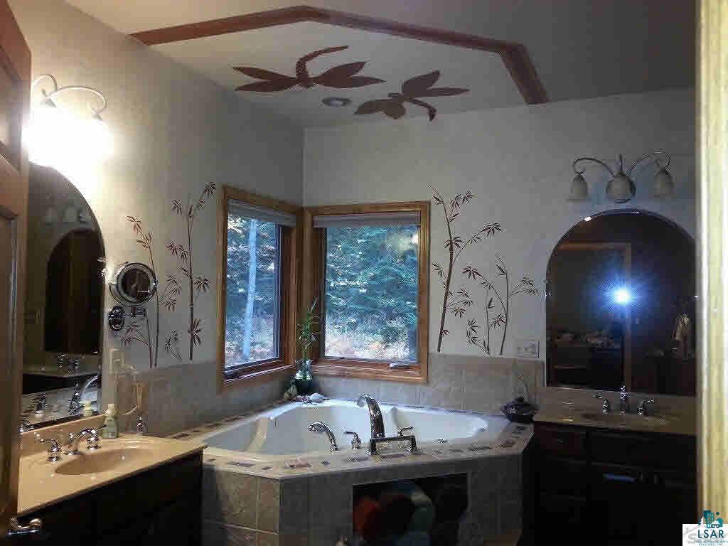 77655 North Houghton Point Road Washburn, WI 54891 - Photo 8 of 25 Gallery Image 8