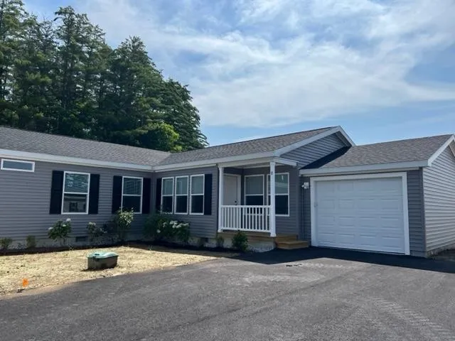 $323,900 | 20 B Wildflower Lane, Unit 2089792, Plymouth, NH 03264