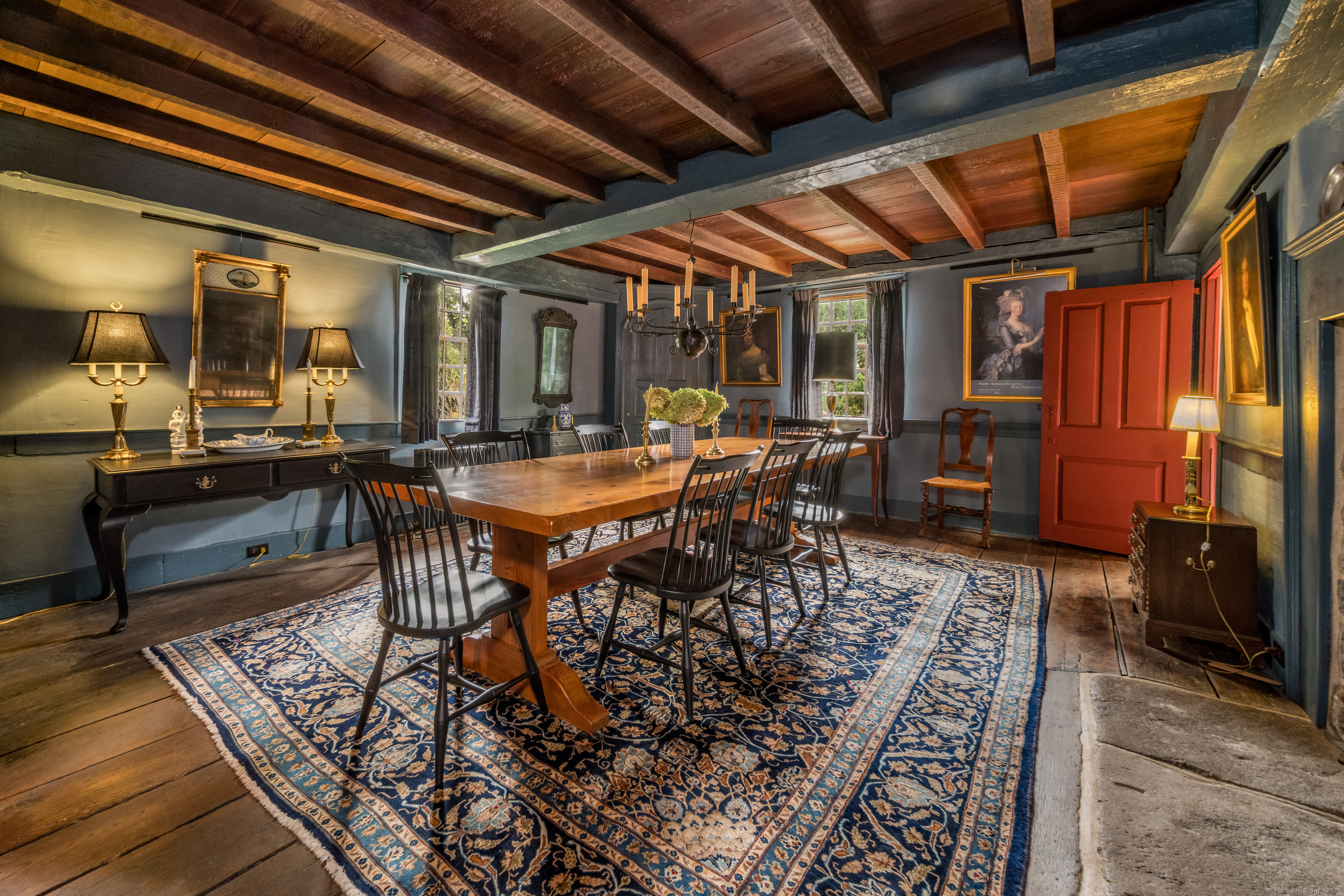 575 Leetes Island Road Guilford, CT 06437 - Photo 14 of 39 a outdoor dining space with furniture