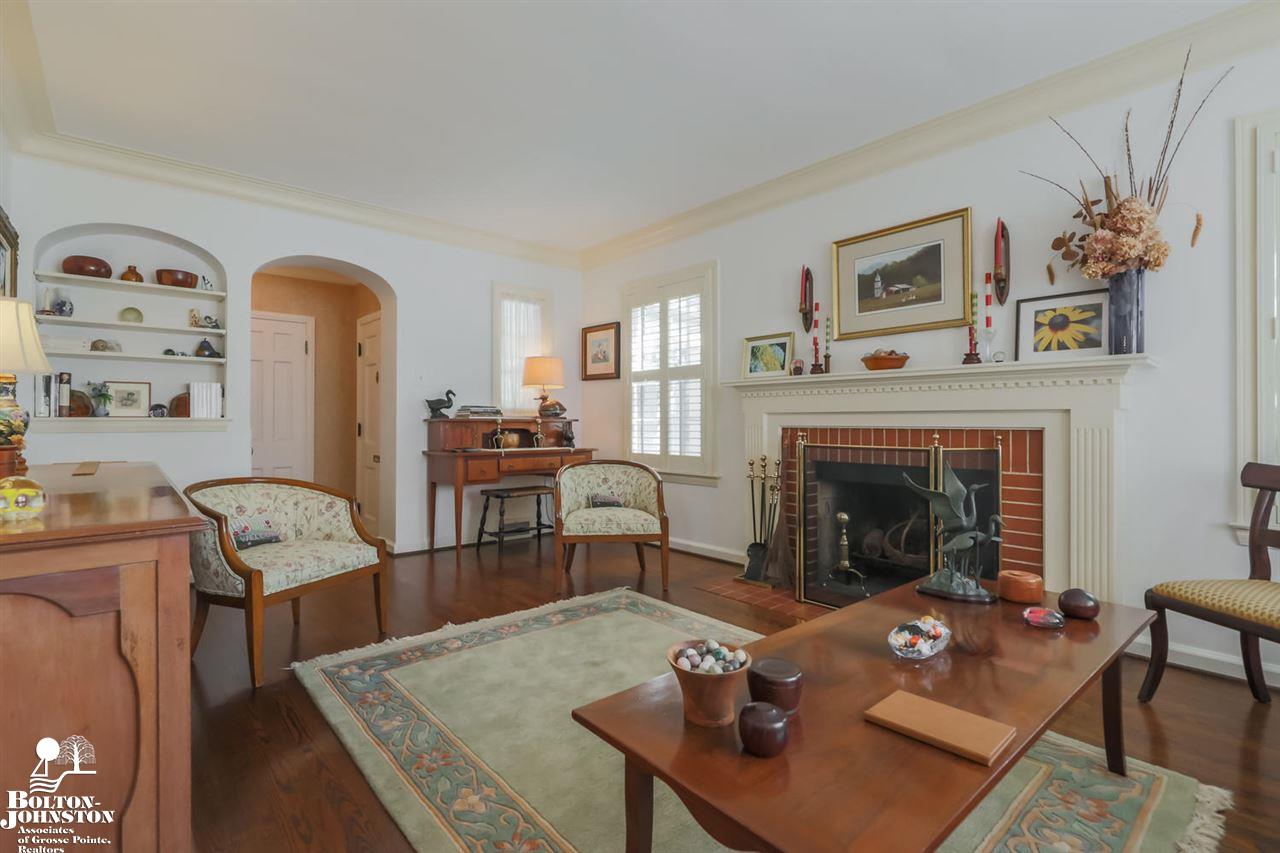 1359 Harvard Road Grosse Pointe Park, MI 48230 - Photo 5 of 31